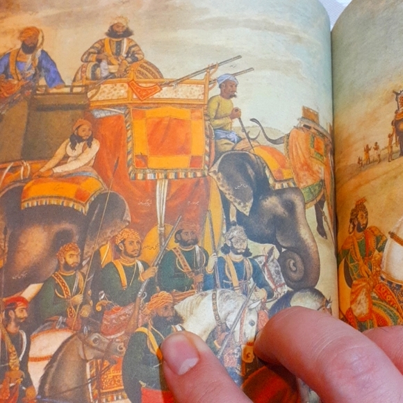 The Bedside Book of Beasts Hardcover with sleeve by Graeme Gibson - Picture 3 of 4